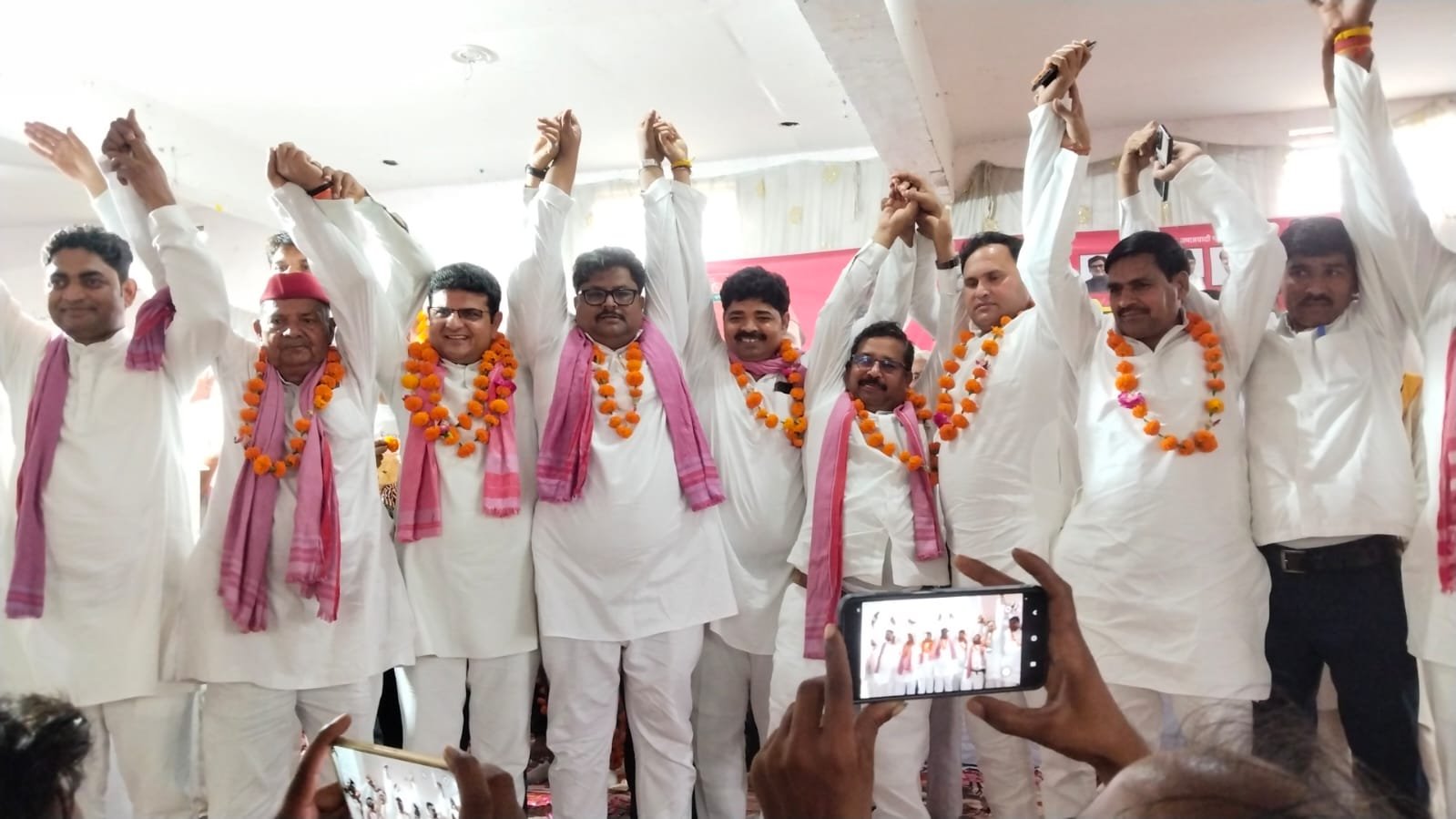 समाजवादी विचारधारा, सामाजिक न्याय और पीडीए के संकल्प को लेकर हम निरंतर जनता के बीच रहेंगे।